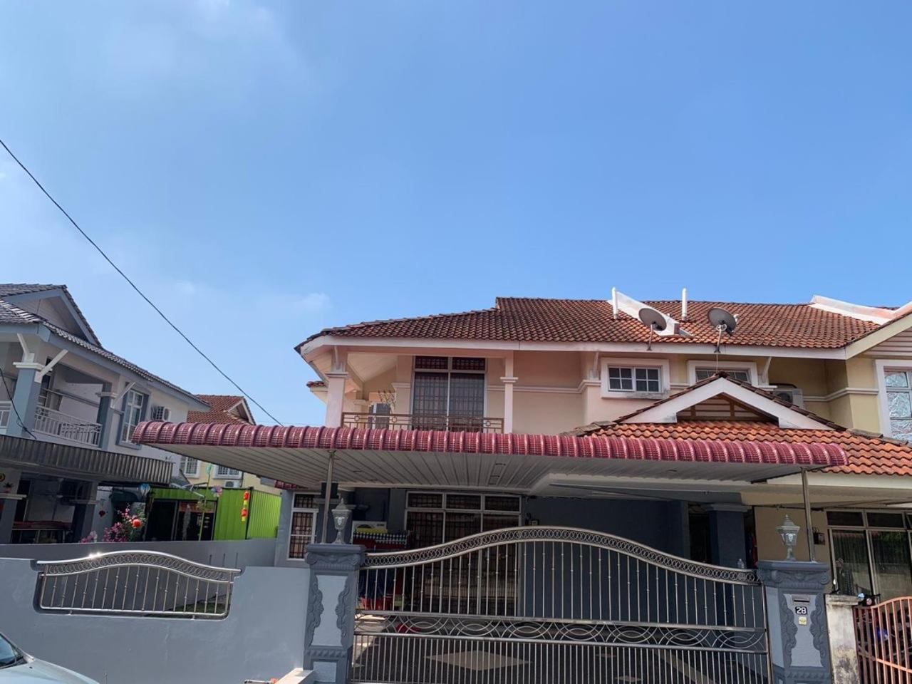 Permatang Janggus Awani Homestay Seberang Jaya מראה חיצוני תמונה